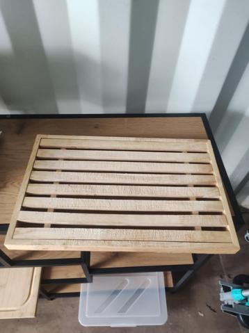 Brood plank beschikbaar voor biedingen