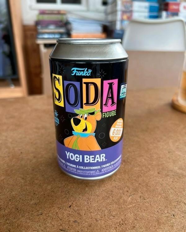 Figurine Soda Pop Blacklight : Yogi Bear, Verzamelen, Beelden en Beeldjes, Zo goed als nieuw, Overige typen, Ophalen
