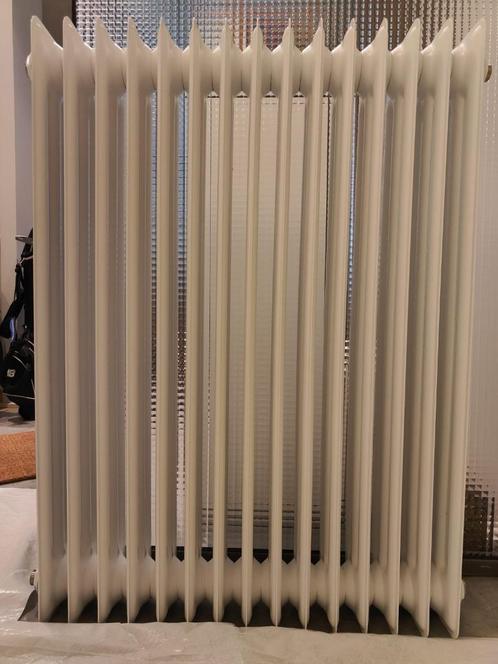 Radiator - Retro/Vintage Look, Doe-het-zelf en Bouw, Verwarming en Radiatoren, Zo goed als nieuw, Radiator, 80 cm of meer, 60 tot 150 cm