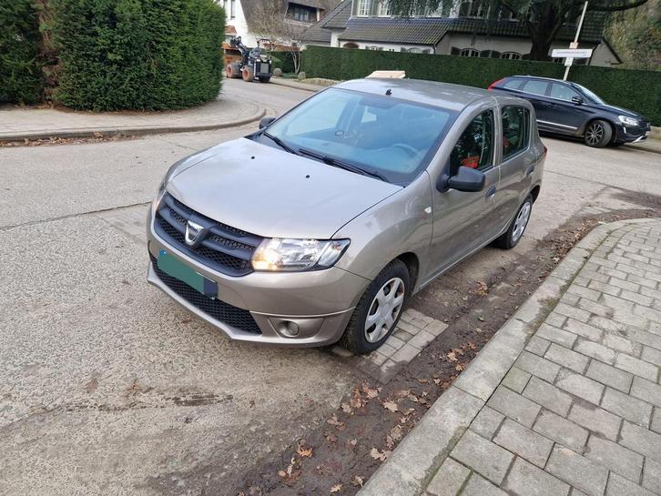Dacia sandero 2015 euro5b, Autos, Dacia, Particulier, Sandero, Bluetooth, Verrouillage central, USB, Essence, Euro 5, Hatchback