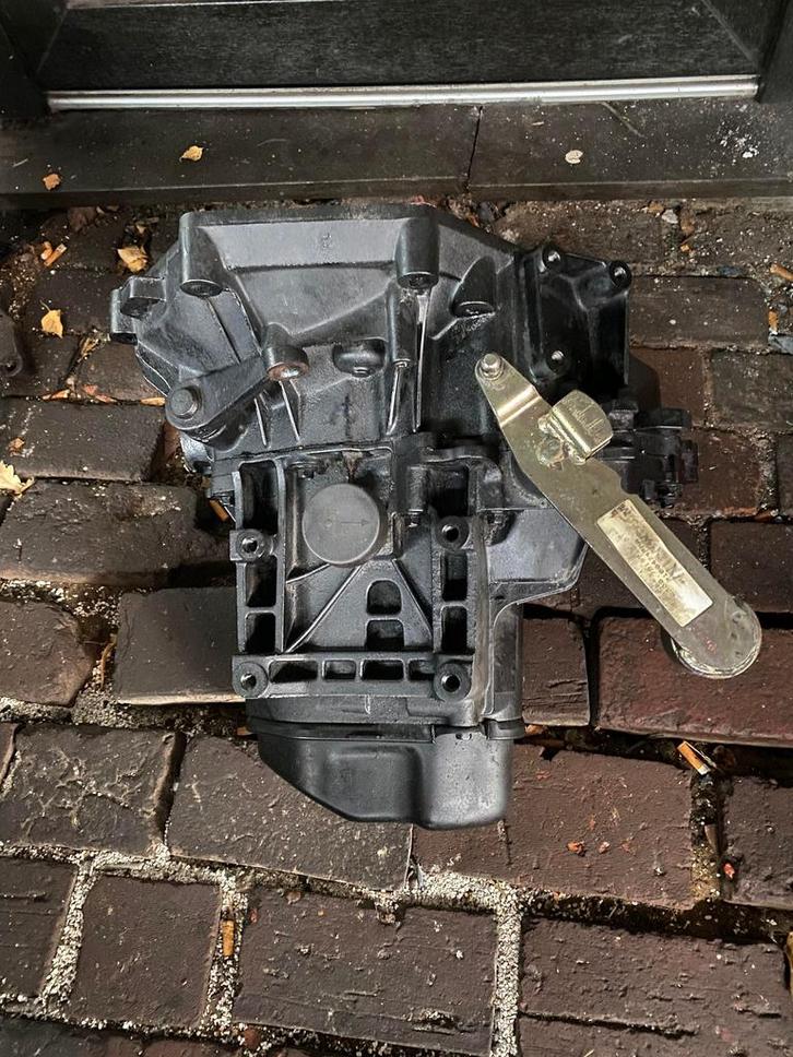 Mini Cooper versnellingsbak R50, Auto-onderdelen, Transmissie en Toebehoren, Gebruikt, Herkomst onderdeel bekend, 12 maanden garantie