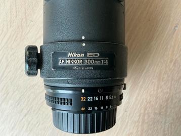 Nikkor 300 mm f4 AF ED beschikbaar voor biedingen