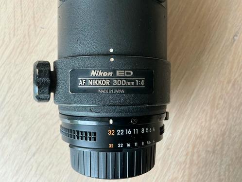 Nikkor 300 mm f4 AF ED, Audio, Tv en Foto, Foto | Lenzen en Objectieven, Gebruikt, Ophalen