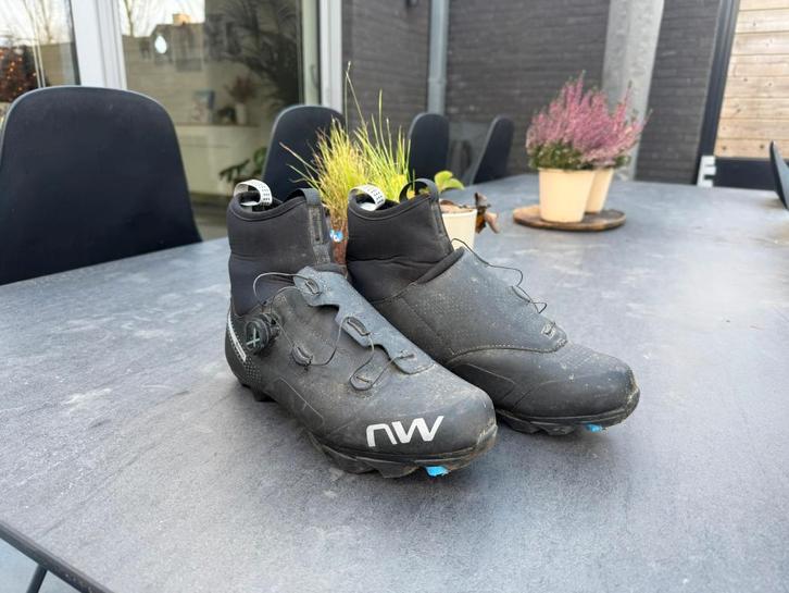 Northwave Raptor Arctic GORE-TEX (maat 43), Vélos & Vélomoteurs, Accessoires vélo | Vêtements de cyclisme, Comme neuf, Femmes