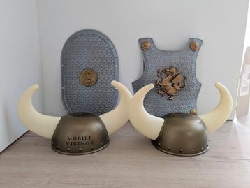 Verkleedspullen ridder/viking  beschikbaar voor biedingen