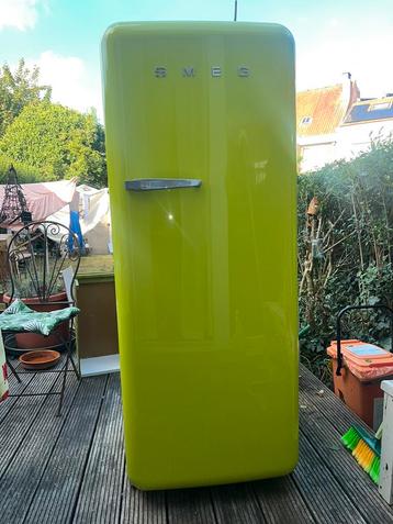 Frigo smeg HS, Electroménager, 200 litres ou plus, Enlèvement, Reconditionné, Avec compartiment congélateur