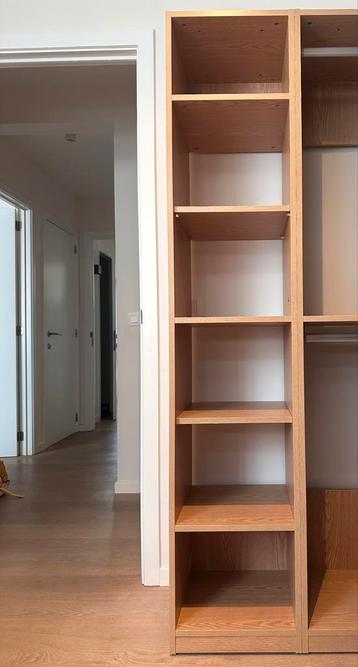 Closet / kledingkast beschikbaar voor biedingen