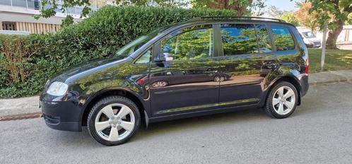 Vw touran t1 1.6fsi benzine, Auto's, Volkswagen, Particulier, Touran, ABS, Adaptive Cruise Control, Airbags, Airconditioning, Alarm
