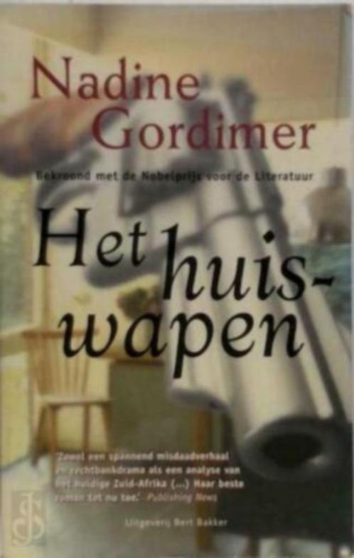 boek: het huiswapen/Nadine Gordimer, Boeken, Literatuur, Gelezen, Ophalen of Verzenden