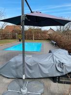 Zweefparasol met tegels, Tuin en Terras, Parasols, Ophalen, Gebruikt, Zweefparasol, 3 tot 4 meter