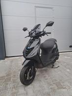 Piaggio Zip 4T Scooter Glans Zwart FULL OPTION (A-KLASSE), Fietsen en Brommers, Overige modellen, Klasse A (25 km/u), Ophalen of Verzenden