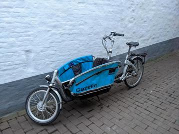 Bakfiets Gazelle Cabby blauw beschikbaar voor biedingen