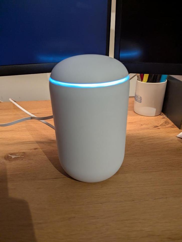 Ubiquiti Unifi Dream Machine UDM, Computers en Software, Routers en Modems, Gebruikt, Router, Ophalen of Verzenden