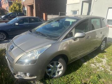 PEUGEOT 5008 1.6i ESSENCE 5PLACES AİRCO 125.000KM EURO5 beschikbaar voor biedingen