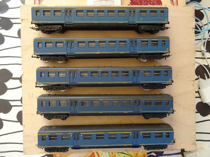 Lot de wagons électriques de type Dutch Plan - Lima - HO, Hobby & Loisirs créatifs, Trains miniatures | HO, Utilisé, Wagon, Lima