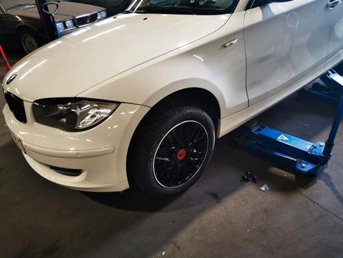 Bmw 1 serie  automaat!!!!, Auto's, BMW, Particulier, 1 Reeks, Open dak, Benzine, Euro 4, 3 deurs, Automaat, Beige, Zwart, Leder