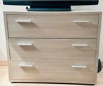 Bed (180cm) + 2 nachtkastjes + commode, Huis en Inrichting, Ophalen, Zo goed als nieuw