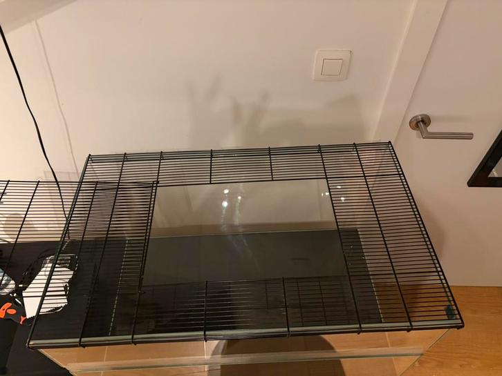 Ruime hamster/gerbil kooi + toebehoren + zak houtvezel 20 kg, Dieren en Toebehoren, Knaagdieren en Konijnen | Hokken en Kooien