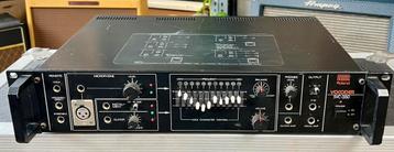 Rolald SVC-350 vocoder vintage beschikbaar voor biedingen