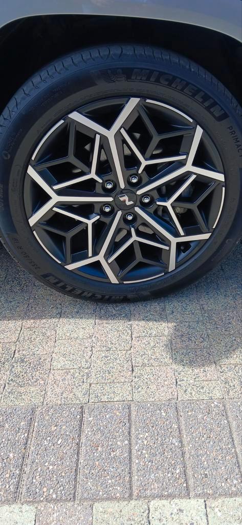 Originele 19inch Tucson N-Line velgen., Auto-onderdelen, Banden en Velgen, Velg(en), 19 inch, Personenwagen, Gebruikt, Ophalen