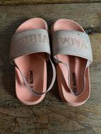 slippers, Kinderen en Baby's, Kinderkleding | Schoenen en Sokken, Ophalen, Gebruikt
