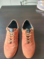 Donker oranje sneakers., Kleding | Dames, Schoenen, Ophalen, Oranje, Sneakers, Gedragen