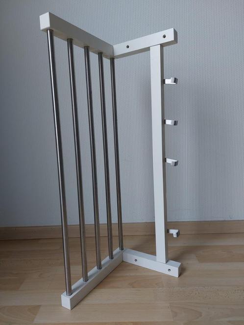 TJUSIG- Ikéa-Porte manteaux et chapeaux/Coat and hat rack, Huis en Inrichting, Woonaccessoires | Kapstokken, Zo goed als nieuw