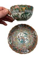 Paar gedraaide Canton China kopjes en schotels, Ophalen of Verzenden