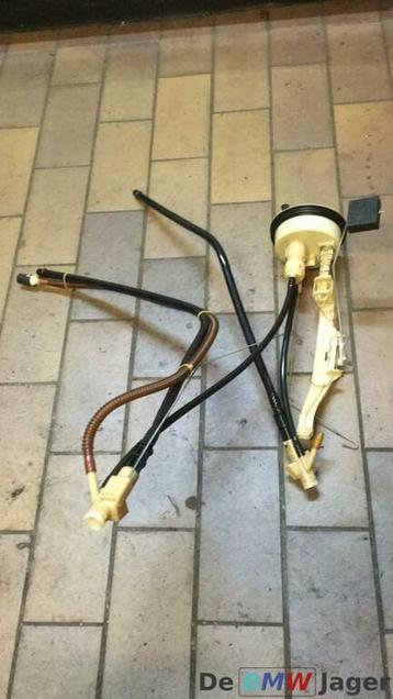 Tankvlotter BMW X5 E53  27803306 beschikbaar voor biedingen