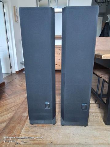 Kef 105/3, Enlèvement, Comme neuf