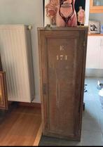 Casier antique d'école  - vieille armoire en bois, Maison & Meubles, Armoires | Casiers, Comme neuf, Enlèvement ou Envoi