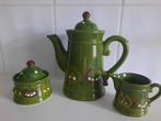 Koffiepot/ theepot,  suikerpot , melkpot, Ophalen of Verzenden, Zo goed als nieuw, Compleet servies