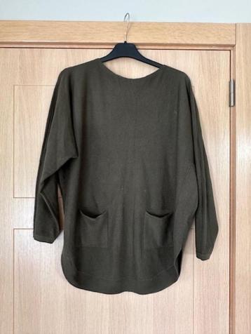 Pull oversize Clara.S taille M/L (nr7037) 