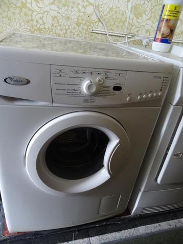 Whirlpool-wasmachine met 1600 tpm  beschikbaar voor biedingen