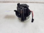 KACHEL VENTILATORMOTOR Volkswagen Polo VI (AW1), Auto-onderdelen, Airco en Verwarming, Gebruikt, Volkswagen