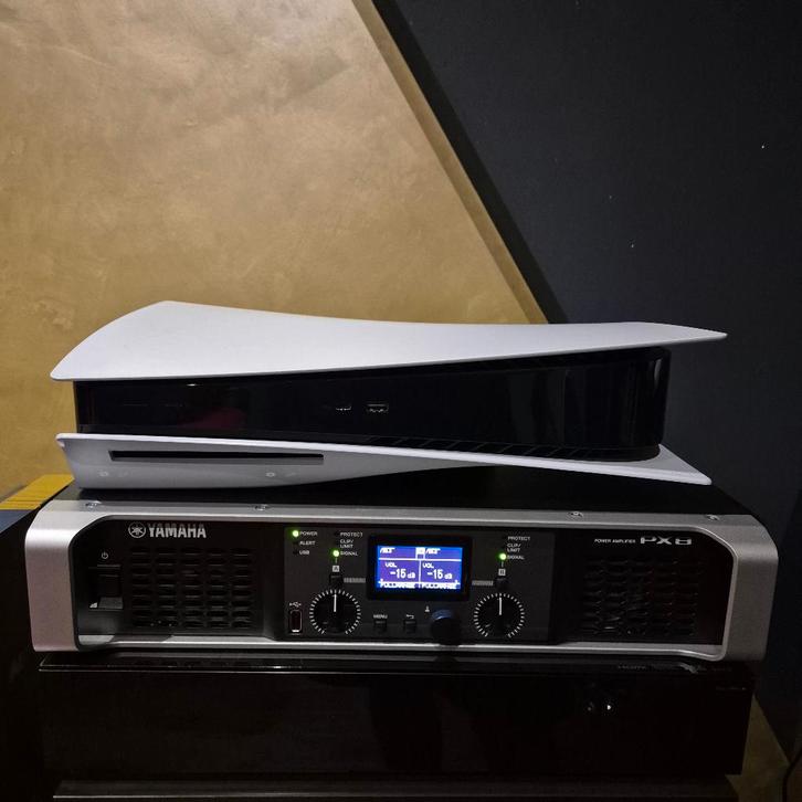 Yamaha PX8, TV, Hi-fi & Vidéo, Amplificateurs & Ampli-syntoniseurs, Neuf, Stéréo, 120 watts ou plus, Yamaha, Enlèvement