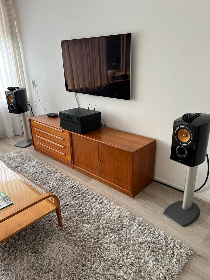 Bowers & Wilkins 805 D2 Diamond - Zwarte pianolak incl stand, Audio, Tv en Foto, Luidsprekerboxen, Zo goed als nieuw, Front, Rear of Stereo speakers