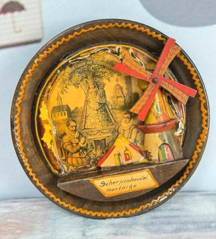 Plaque murale ancienne Scherpenheuvel Montaigu avec moulin, Antiquités & Art, Antiquités | Assiettes décoratives & Carrelages