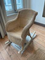 Schommelstoel in riet, Huis en Inrichting, Ophalen, Gebruikt
