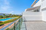 SUPERBE APPARTEMENT DE 2021 DANS UN GOLF, Immo, Buitenland, 75 m², Spanje, 2 kamers, Appartement