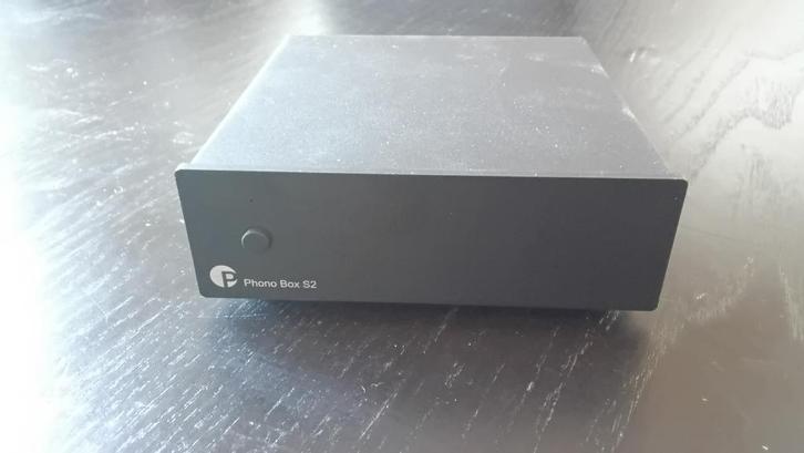 Préamplificateur phono Pro-Ject Phono Box S2, TV, Hi-fi & Vidéo, Tourne-disques, Comme neuf, Pièce tourne-disques, Autres marques