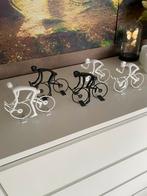Fiets beelden in ijzer, Verzenden