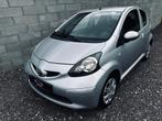 Toyota aygo • 1.0i • 3 deuren • airco • 1 jaar garantie, Voorwielaandrijving, 4 zetels, Stof, 50 kW