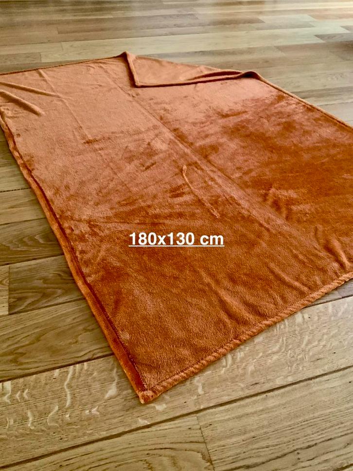 UNIQUE LIVING fleeceplaid/woondeken, Huis en Inrichting, Woonaccessoires | Plaids en Woondekens, Zo goed als nieuw, Ophalen of Verzenden