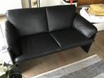 Zwarte zetel leder tweezit, Huis en Inrichting, Ophalen, Tweepersoons, Zo goed als nieuw, Rechte bank