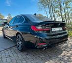 BMW 330i XDRIVE/ Panorama/ Carplay/ Leer, Auto's, BMW, 1998 cc, 4 cilinders, Zwart, Leder