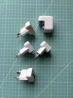 Powerkabel /outlet-adapter + Ipodadapter, Ophalen, Zo goed als nieuw