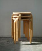 Leuke houten krukjes, Huis en Inrichting, Ophalen, Zo goed als nieuw, Hout