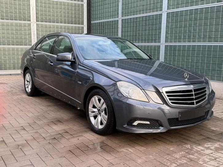 Mercedes E220 Ketting maak lawaai, Auto's, Mercedes-Benz, Bedrijf, Diesel, Euro 5, Automaat, Ophalen