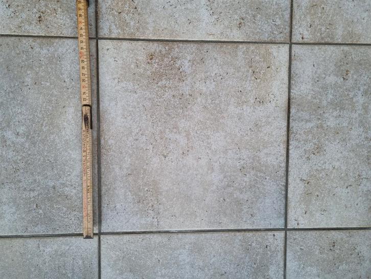 Gezocht tegels carreaux de sol gres emaille  33,3, Doe-het-zelf en Bouw, Tegels, Gebruikt, Vloertegels, Keramiek, 20 tot 40 cm